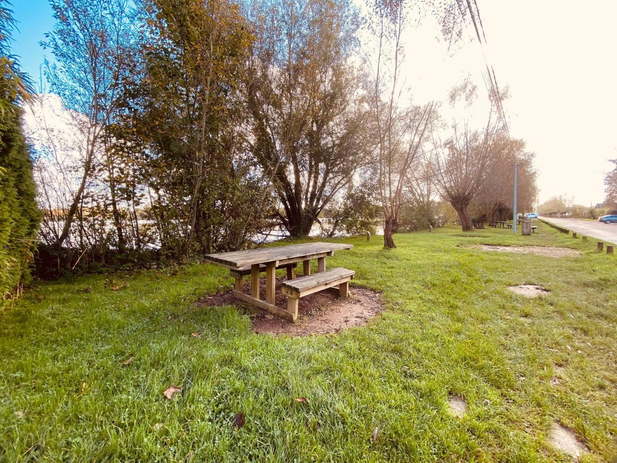 Studio Premium, A 50M Du Lac D'Ardres Avec Terrasse Extérieur photo